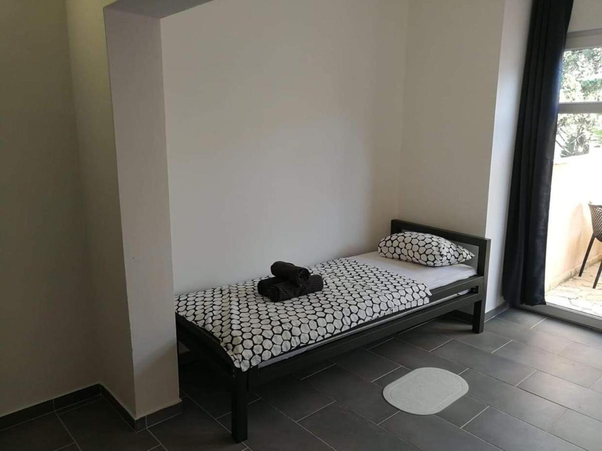 Aurelia Apartments, Vir Dış mekan fotoğraf