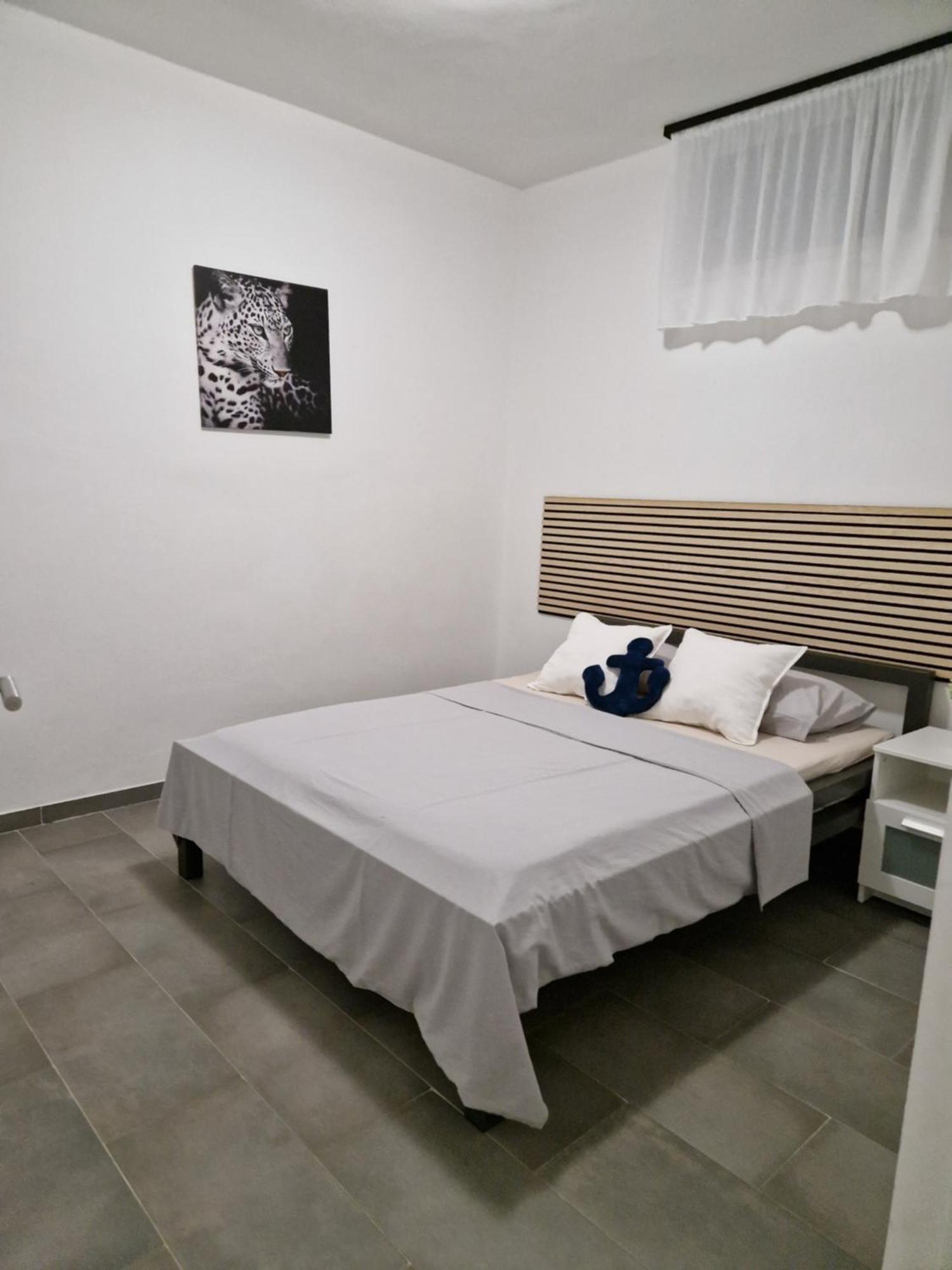 Aurelia Apartments, Vir Dış mekan fotoğraf