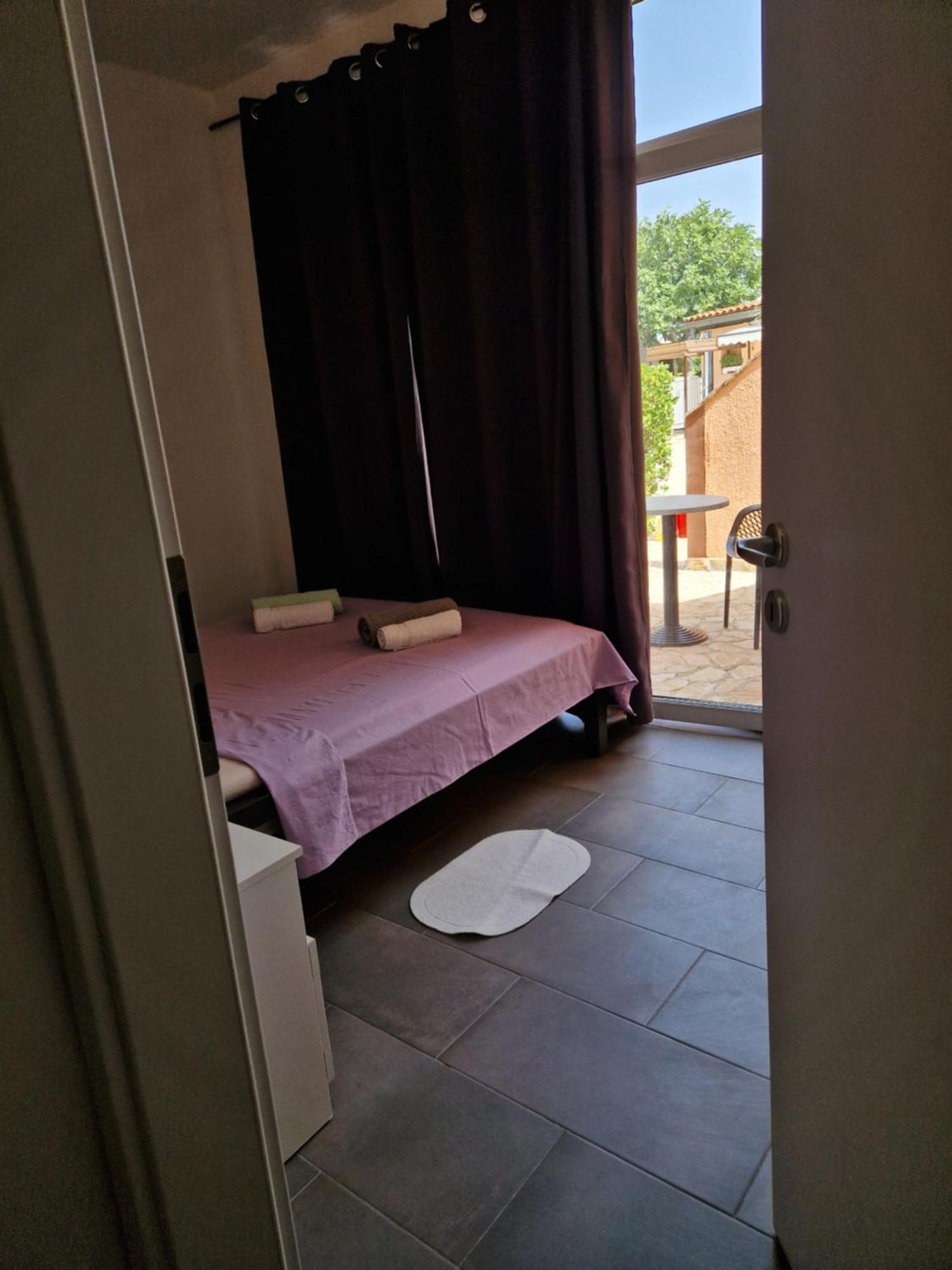 Aurelia Apartments, Vir Dış mekan fotoğraf