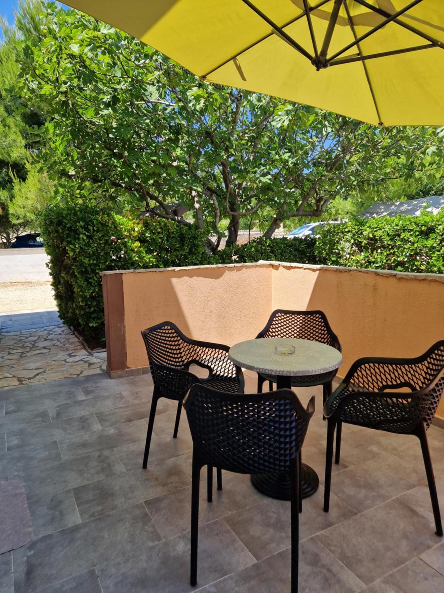 Aurelia Apartments, Vir Dış mekan fotoğraf