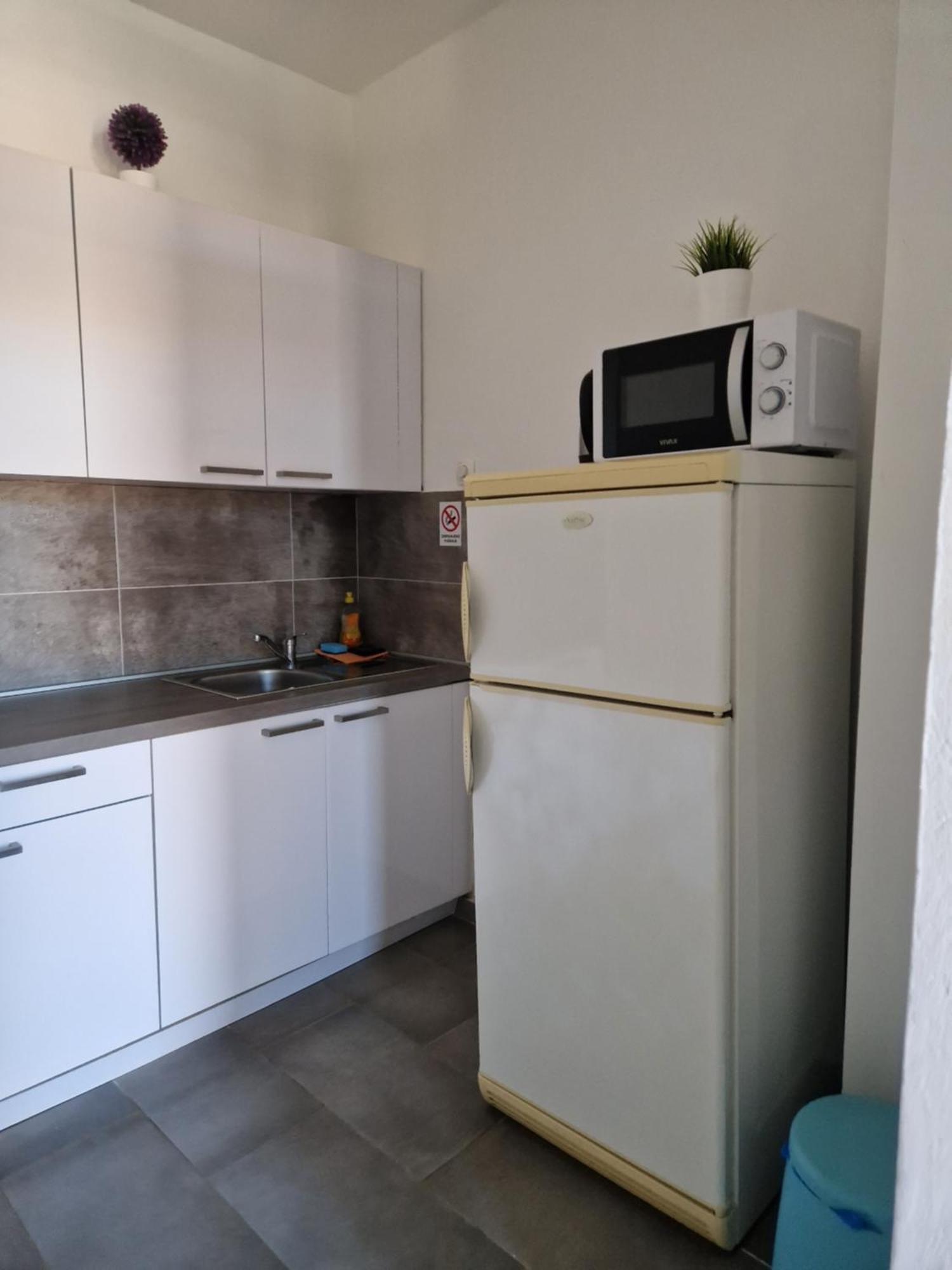 Aurelia Apartments, Vir Dış mekan fotoğraf